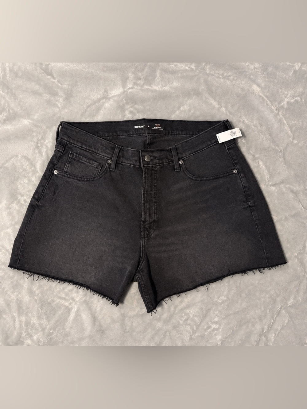 Old Navy Curvy OG Straight High-Rise Shorts